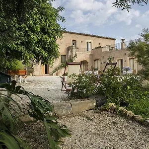 Farm stay Farm La Frescura Agriturismo, Syracuse